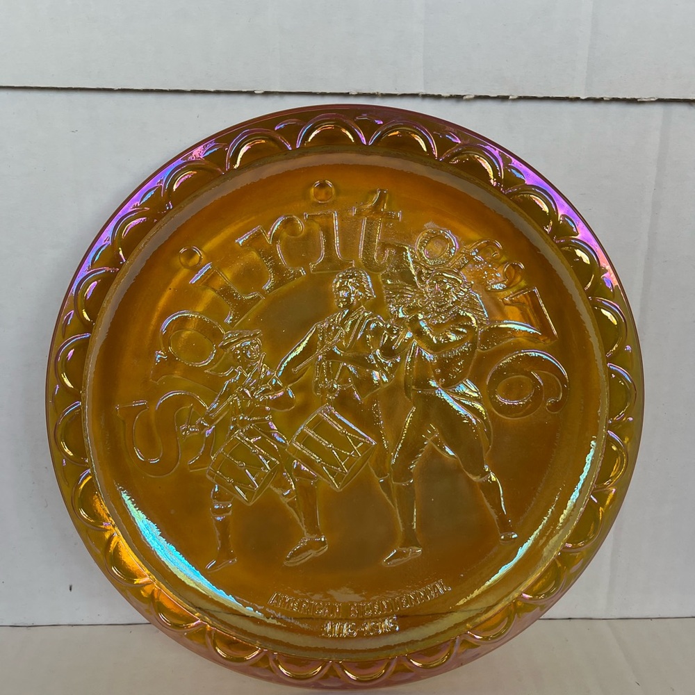 Bicentennial Commemorative Plate  "Spirit of '76" 
Indiana glass company